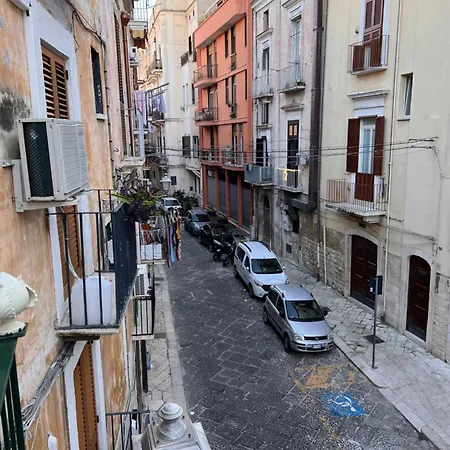 Dimora Le Scalette Vakantiehuis Bari